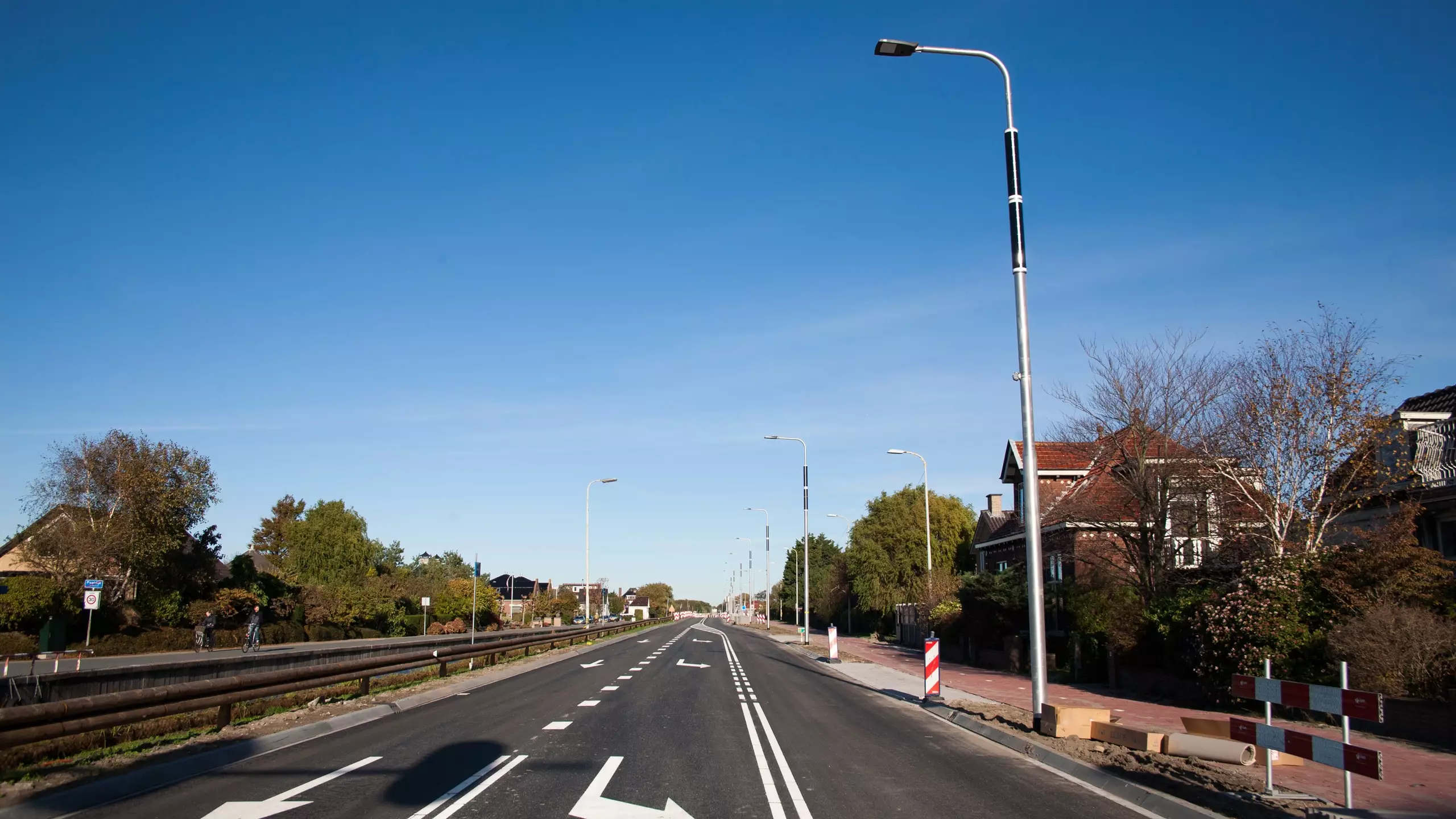 Soluxio solar street lighting