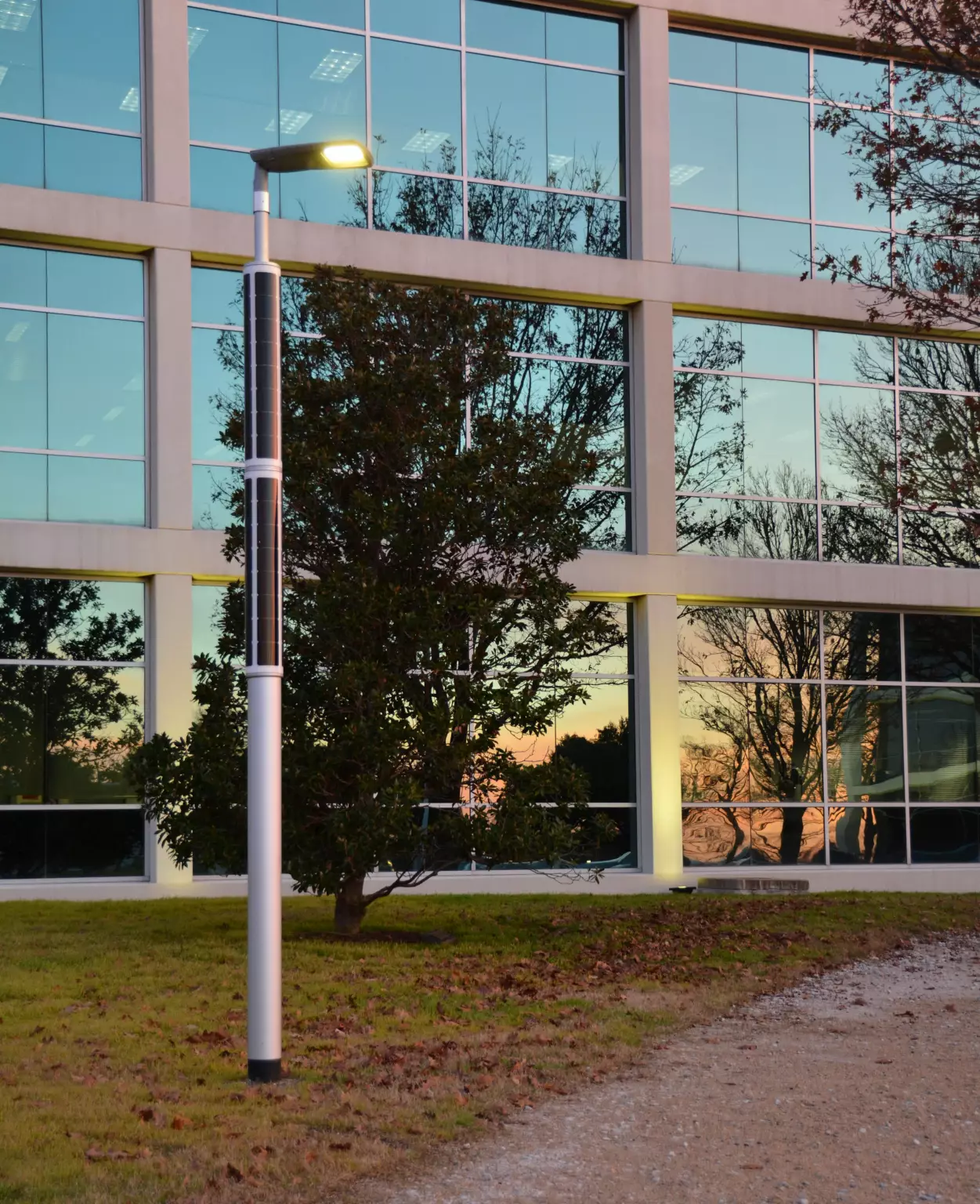 Soluxio smart solar light pole at smart city Soluxio smart solar light pole at smart city