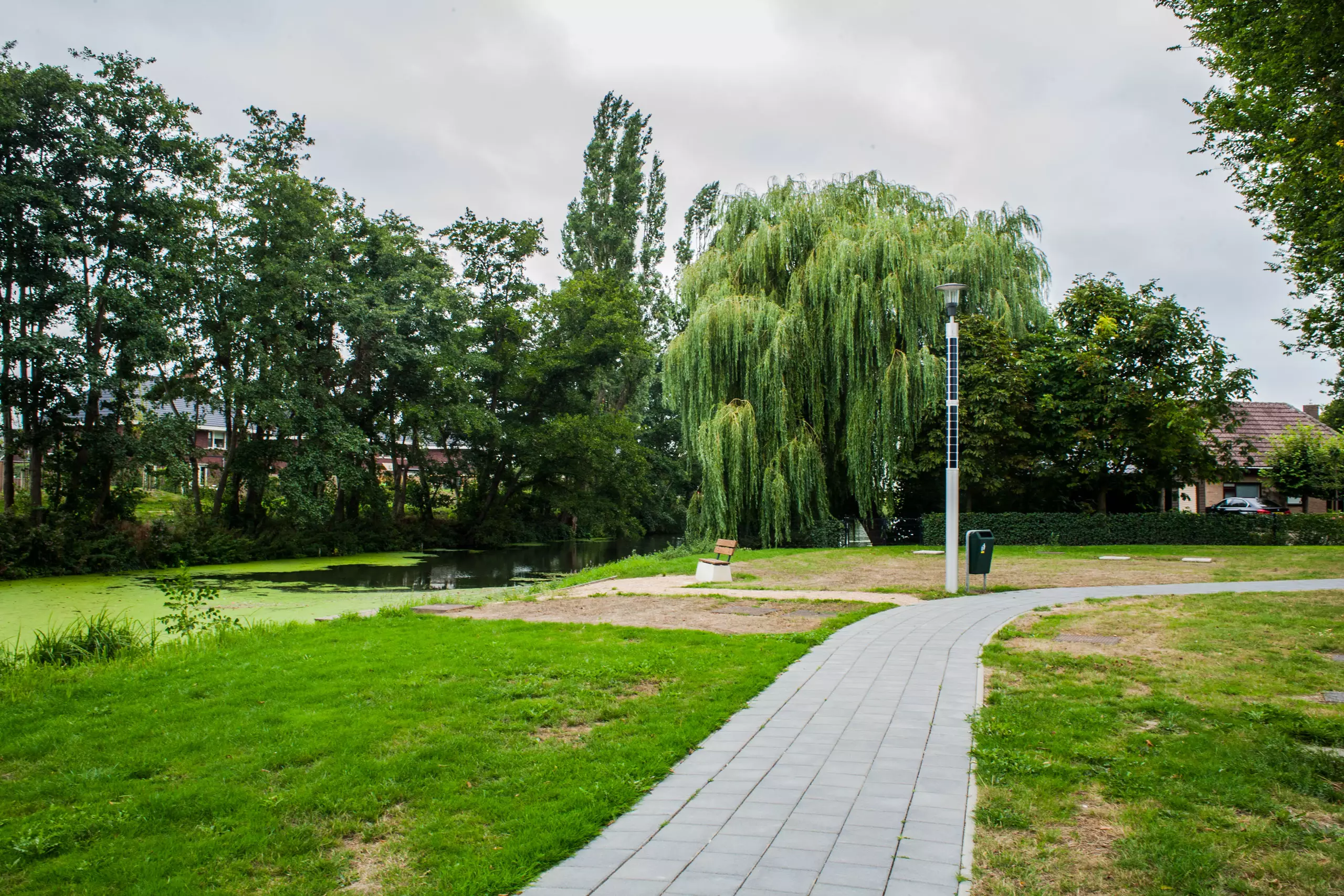 Soluxio solar landscape lighting in Dutch municipality