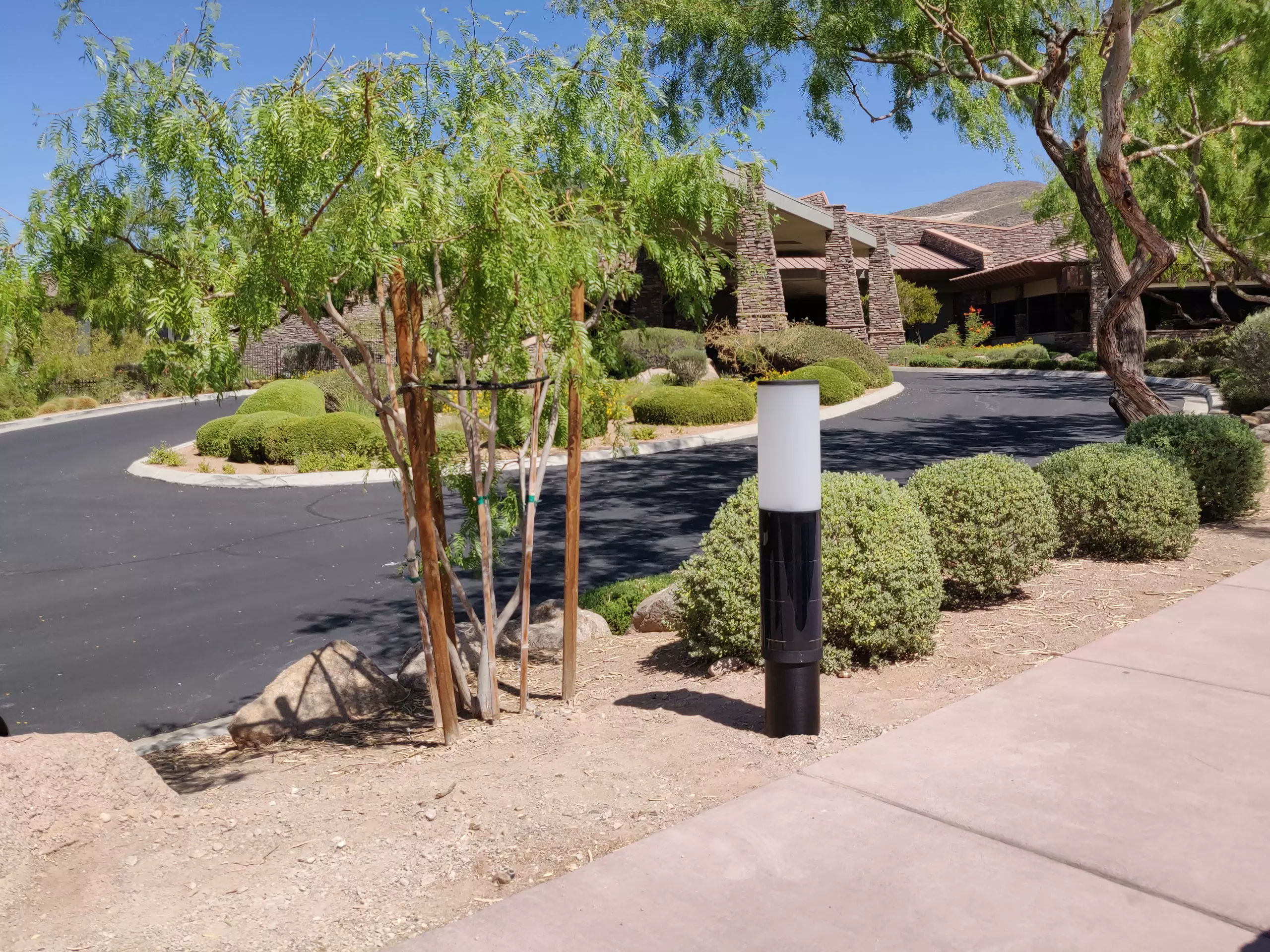 NxT solar bollard pathway lighting at parking lot