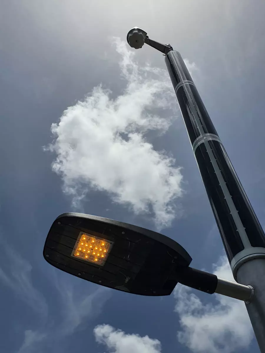 Soluxio wildlife-friendly solar-powered lightt Soluxio wildlife-friendly solar-powered light