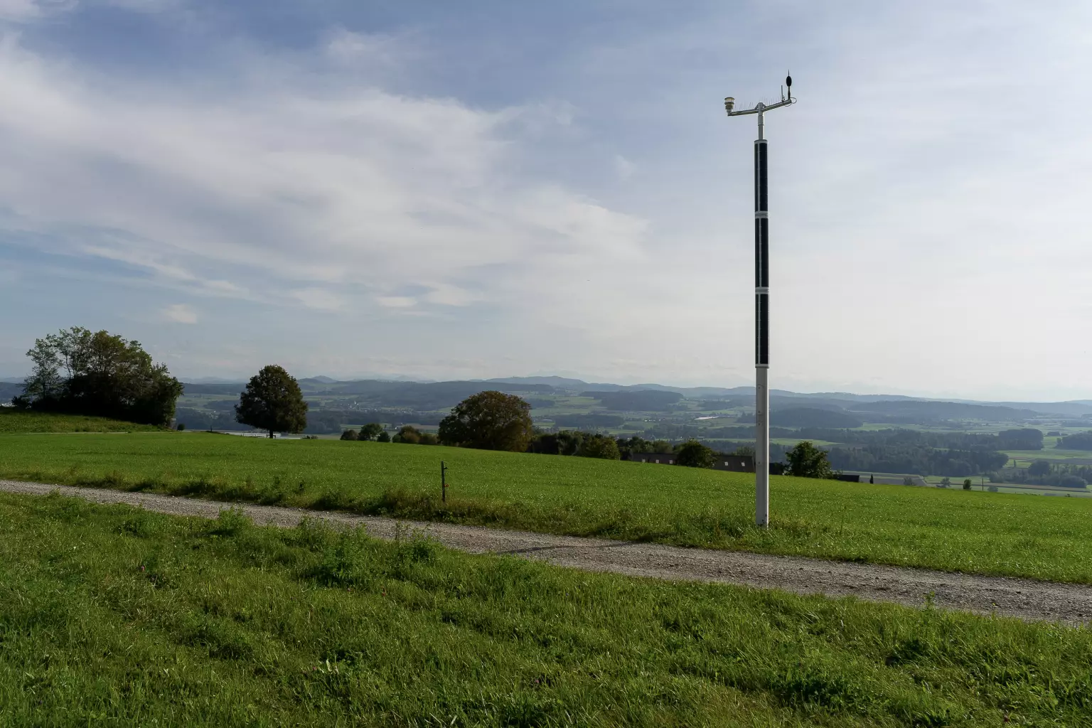 Smart solar columns in Switzerland