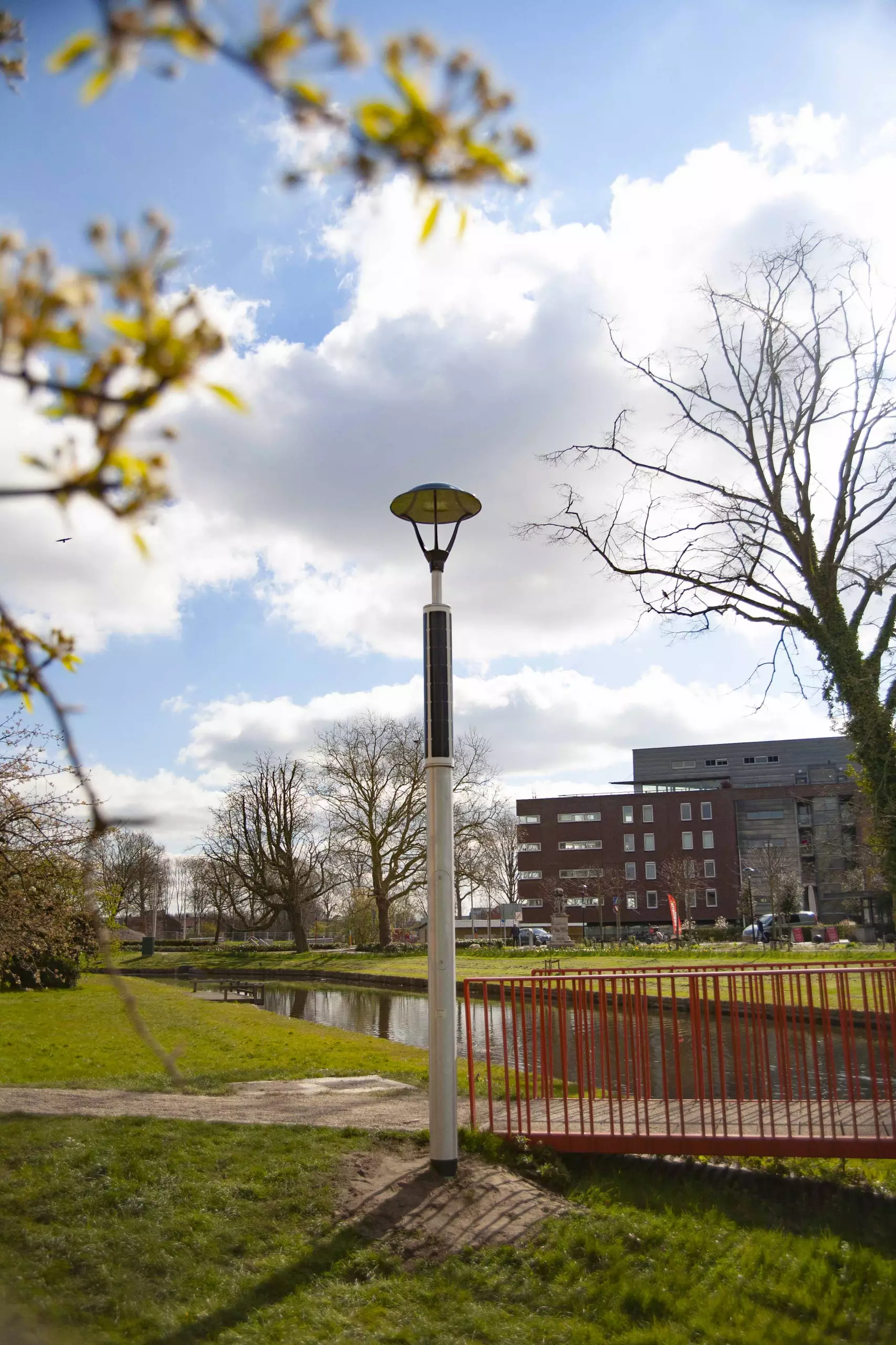 Soluxio solar pathway lighting in Dutch town Vianen
