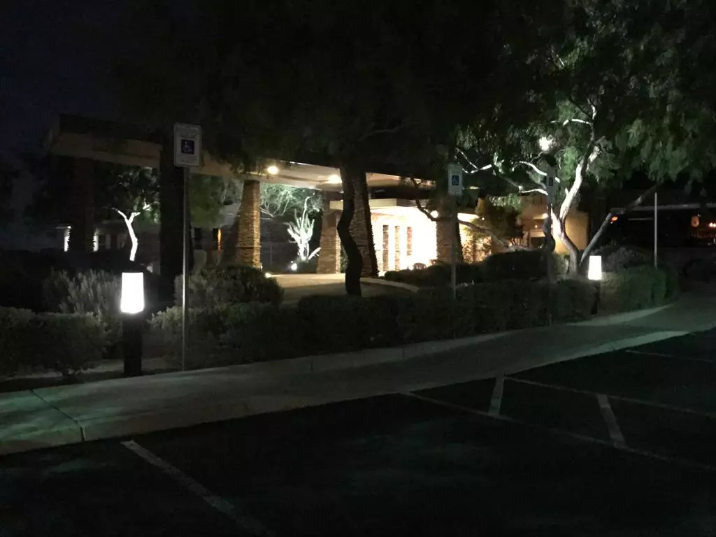 Soluxio NxT solar bollard pathway lighting